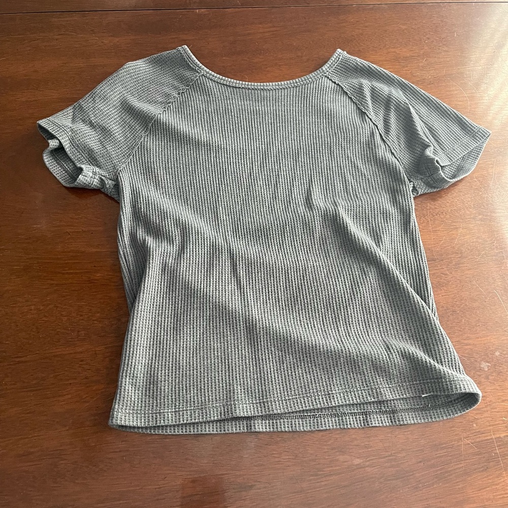 American Eagle T-shirt